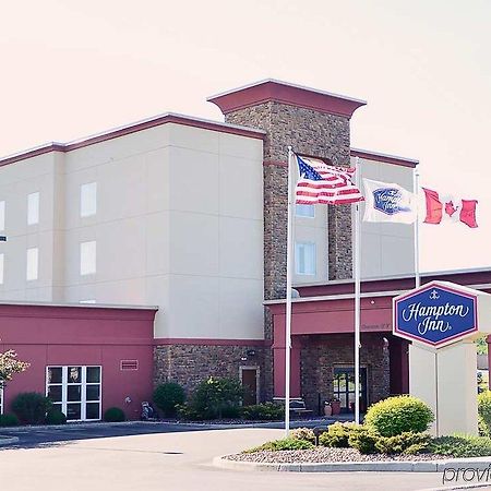 Hampton Inn Watertown Exterior foto