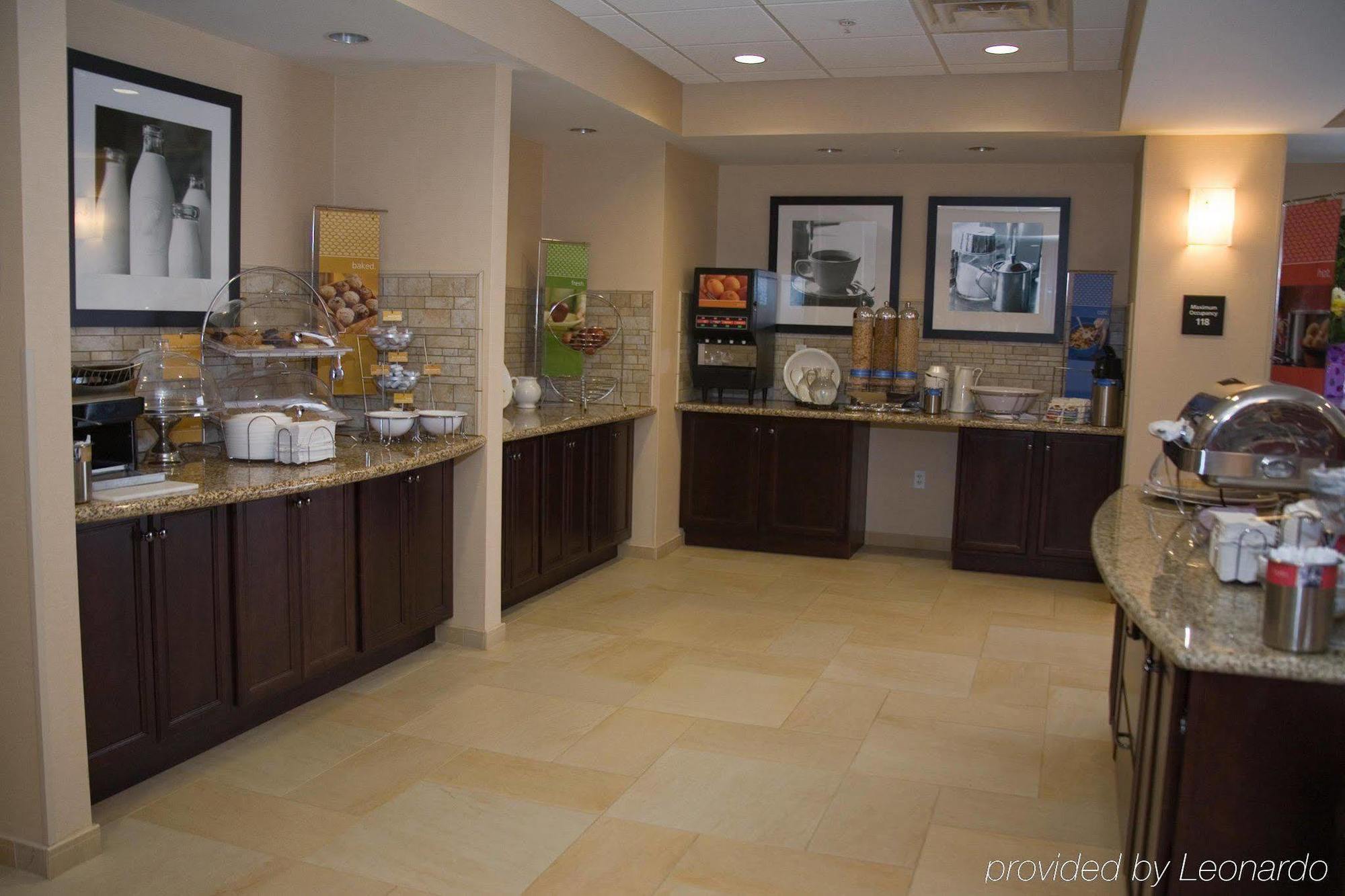 Hampton Inn Watertown Restaurant foto